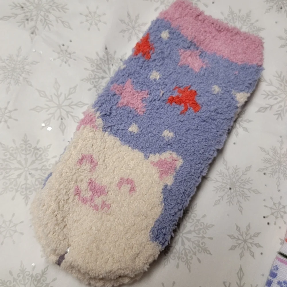 Kid's Cozy Socks Festive Holiday Christmas Winter Theme